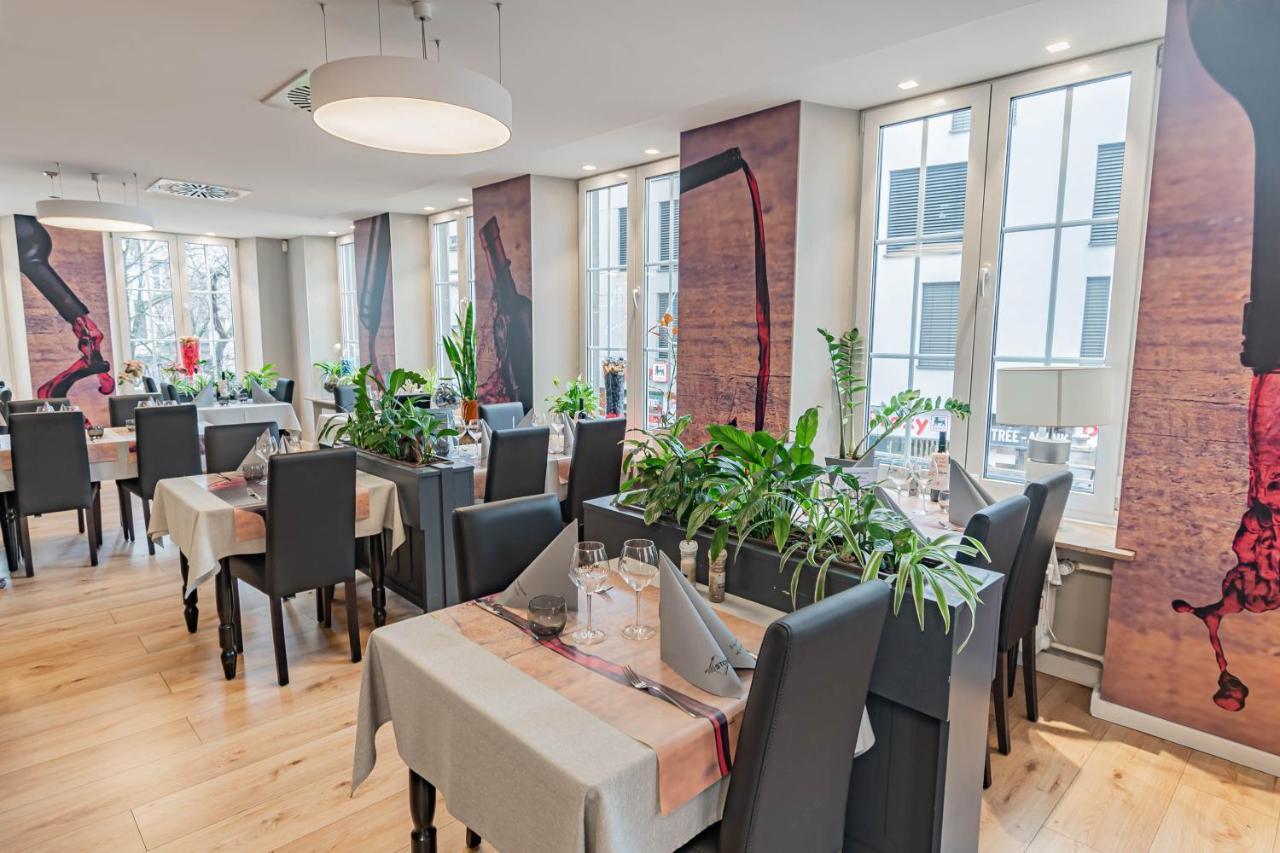 Hotel Herckmans Ettelbruck Esterno foto